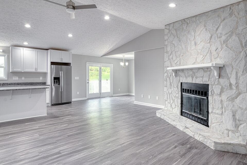 15 Kays Dr NW, photo 14 of 32