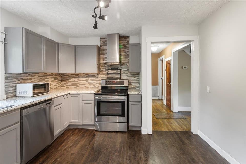 2309 Peppers Ferry Road NW, photo 8 of 39