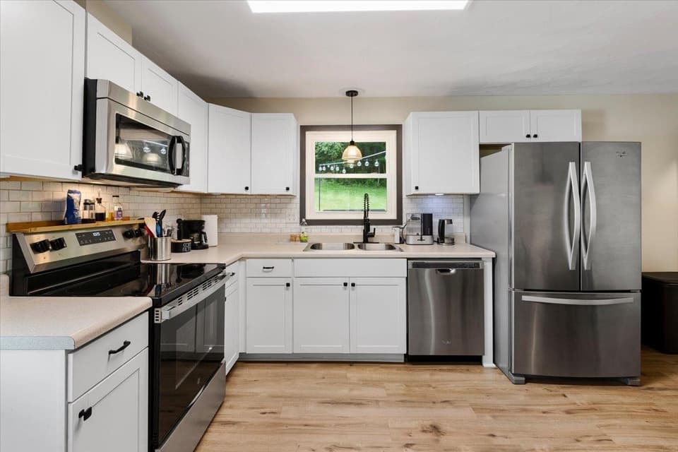 2088 Fire Tower Road, photo 10 of 40