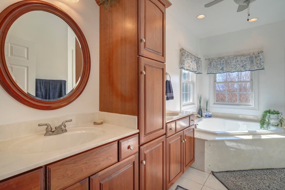120 Cedar Bluff Drive, photo 35 of 40