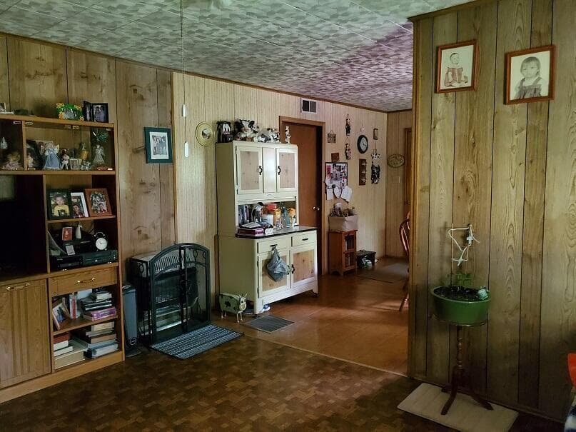 955 Logenberry Ln, photo 11 of 14