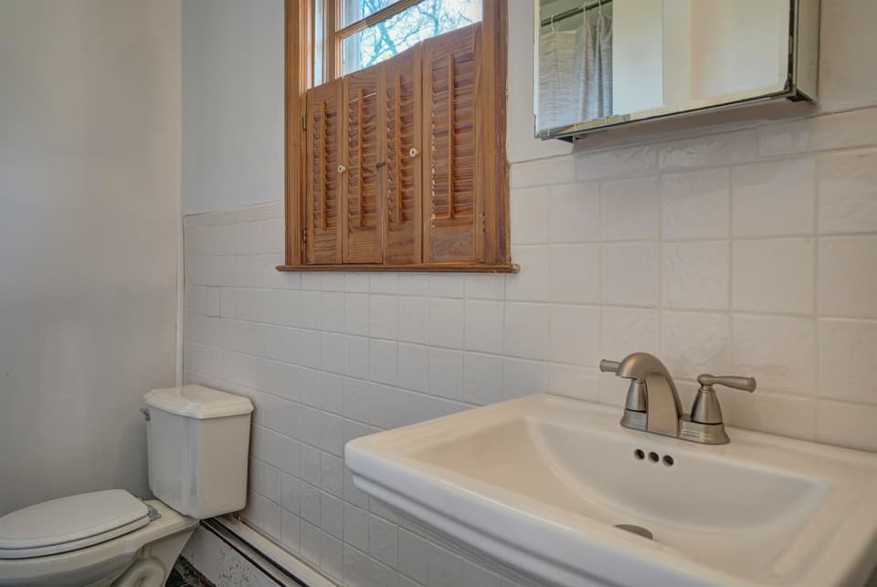 345 Overhill Road, photo 27 of 40