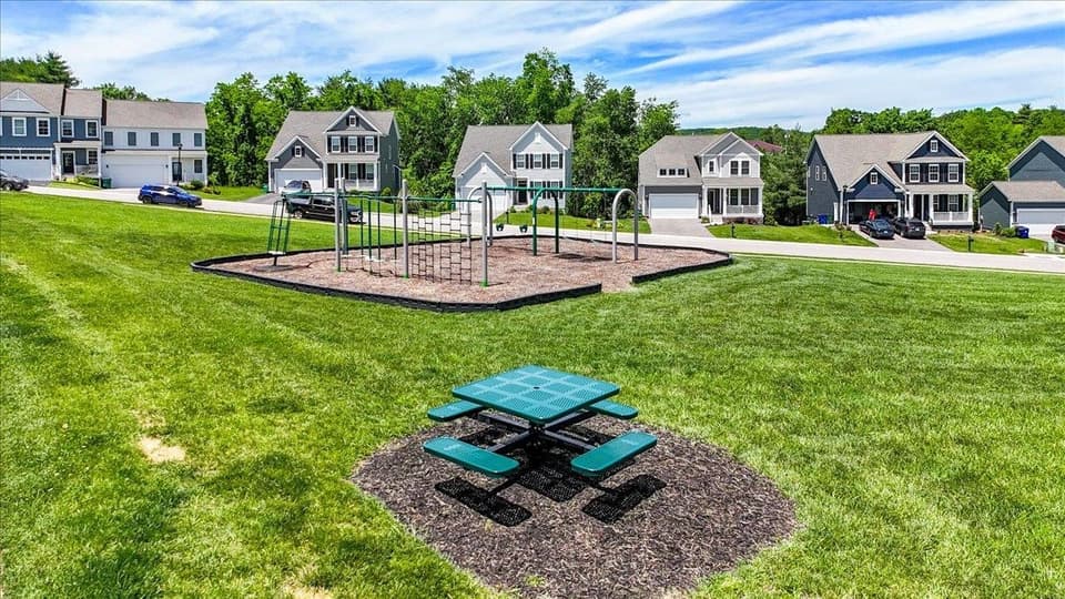 455 John Adams Drive NW, photo 37 of 39