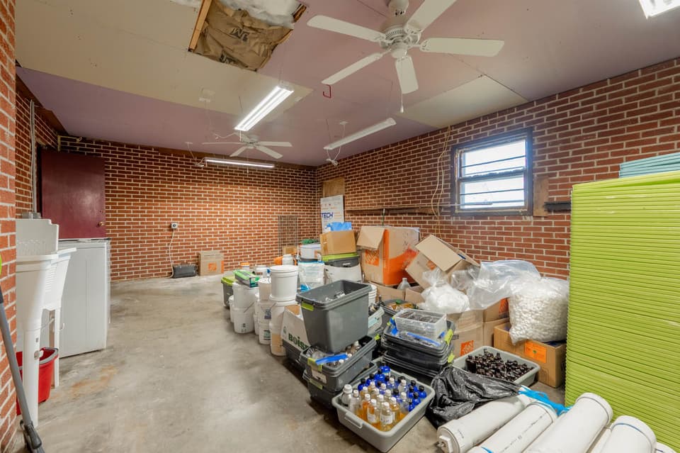270 Dunlap Drive, photo 31 of 40