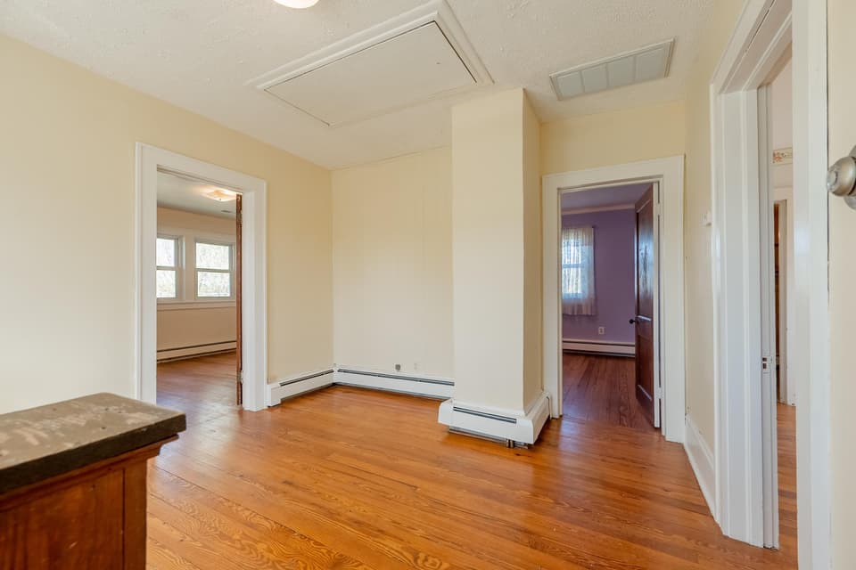 108 Miller Street SE, photo 40 of 40