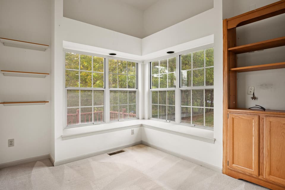 1630 Sleepy Hollow Road, photo 18 of 40