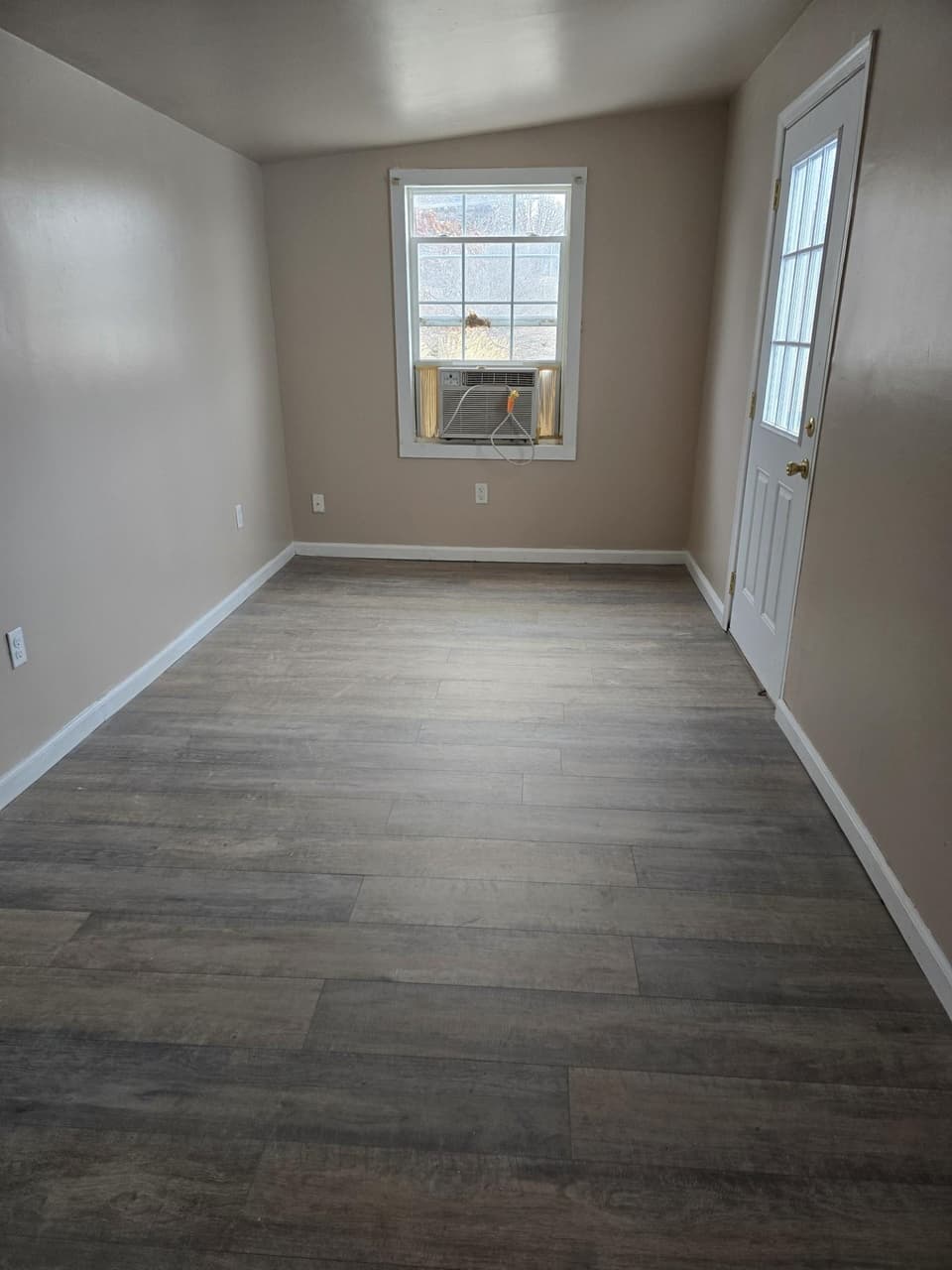 2715 Childress Road, photo 13 of 37