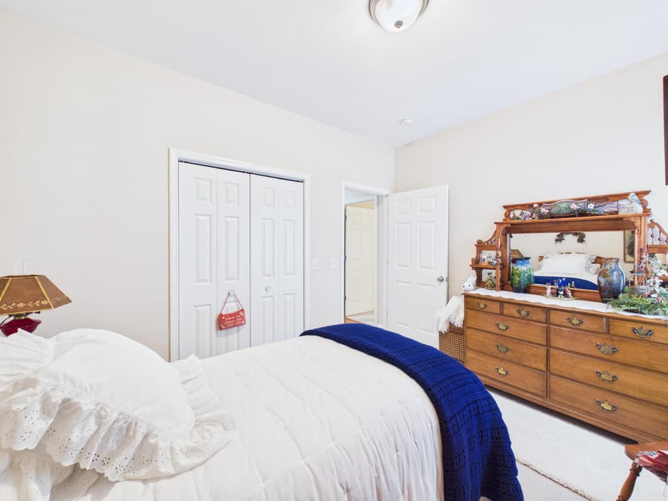 250 Vinnie Avenue, photo 30 of 40