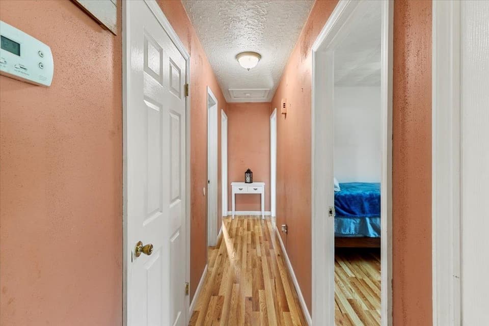 2318 Plateau Drive, photo 12 of 40
