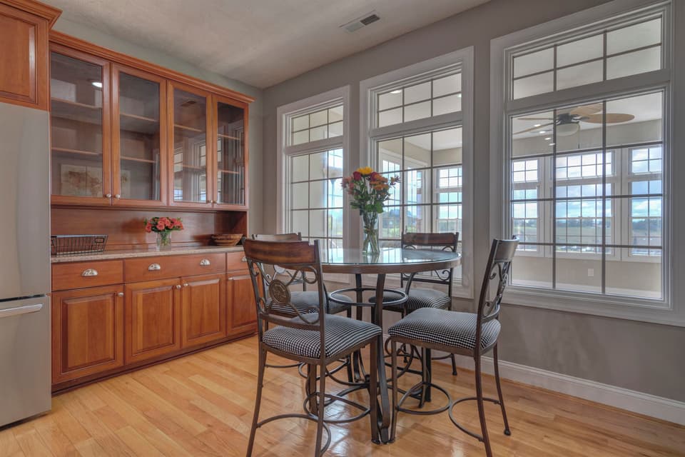 2151 Peakland Way, photo 25 of 40