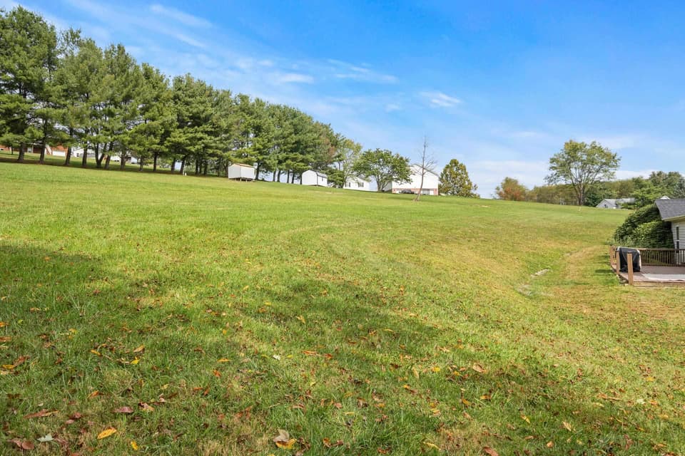 1754 Mud Pike Road, photo 6 of 40