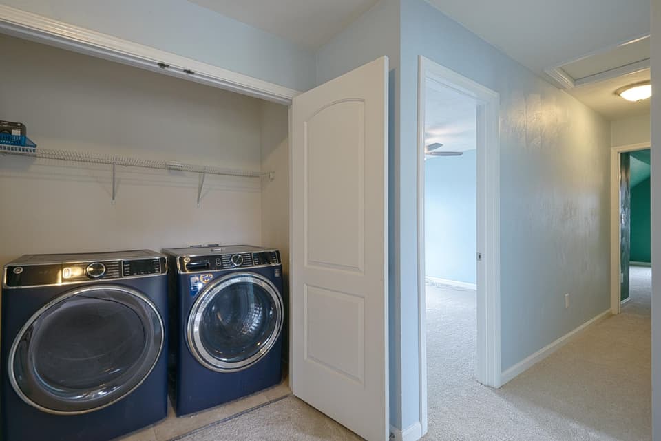 1480 Kensington Way, photo 34 of 40