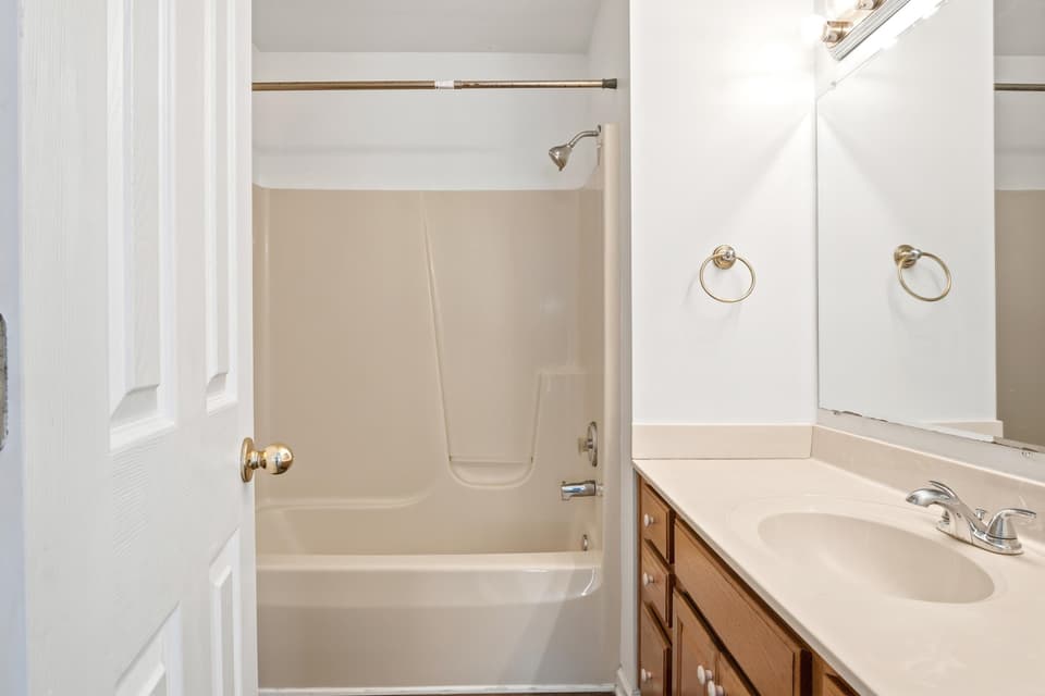 420 Wimmer Street NW, photo 27 of 40