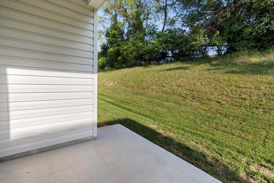 120 Vinnie Avenue NW, photo 31 of 33