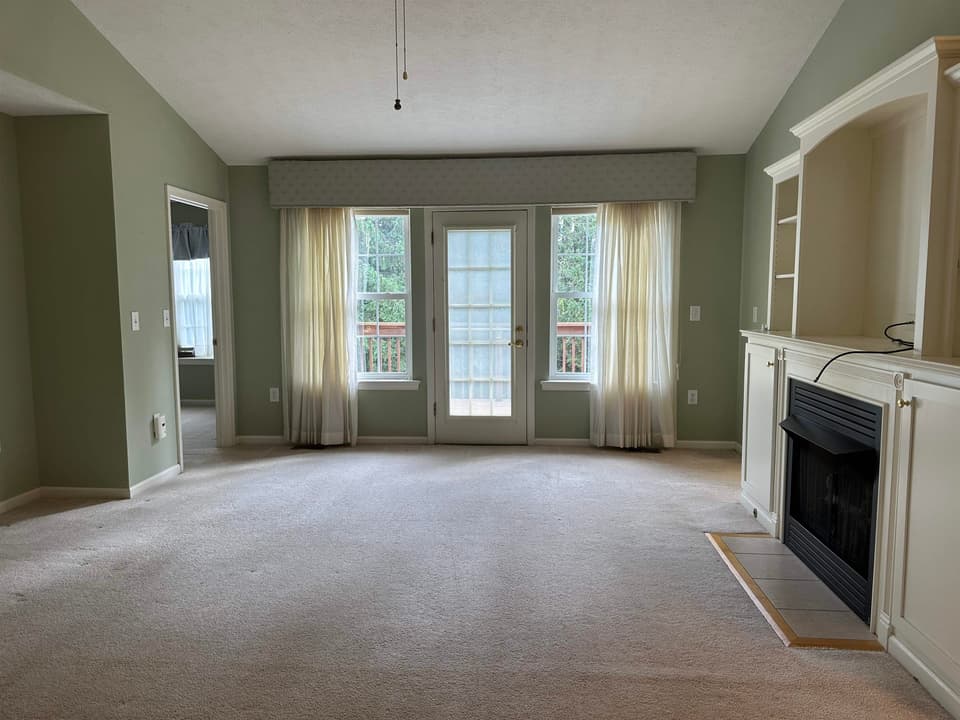 228 Wheatland Court, photo 9 of 37