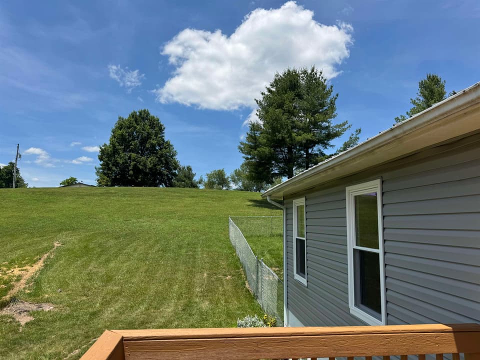 4424 Bluegrass Road, photo 15 of 40