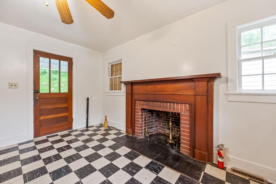 2734 Vicker Switch Road, photo 19 of 40