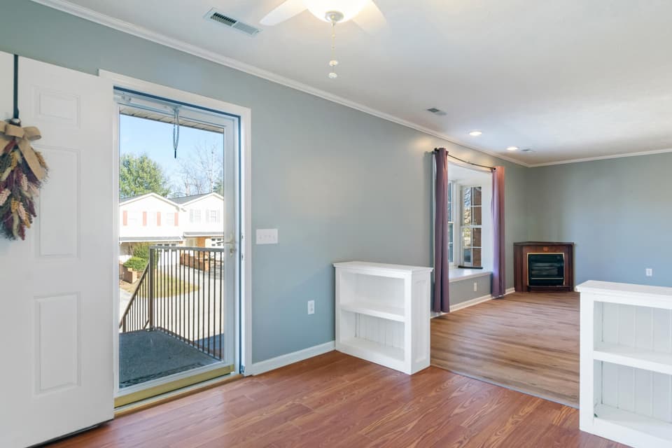 135 Justin Lane, photo 3 of 38