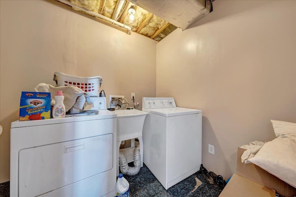 140 Wistaria Drive, photo 14 of 18