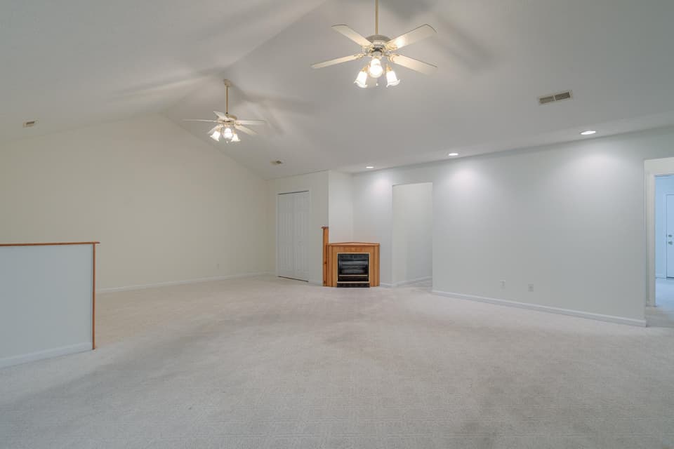 110 Justin Lane, photo 11 of 27