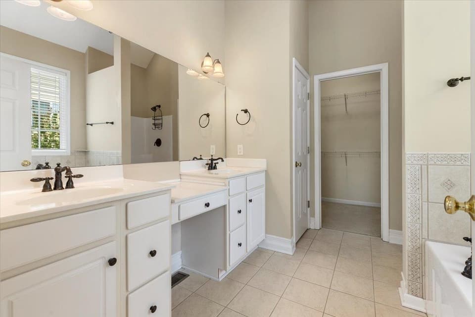 1044 Green Ridge Road, photo 39 of 40