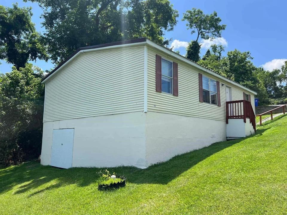 1117 Long Street, photo 3 of 21