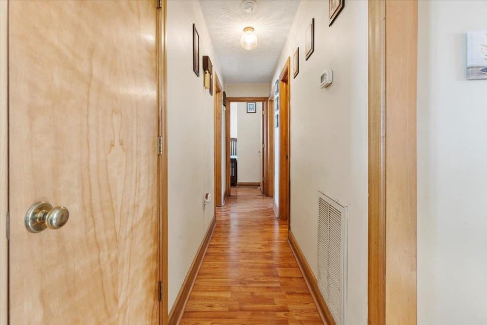 595 Freedom Viaduct NW, photo 22 of 40