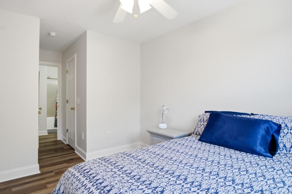 475 Silver Leaf Drive, photo 24 of 34