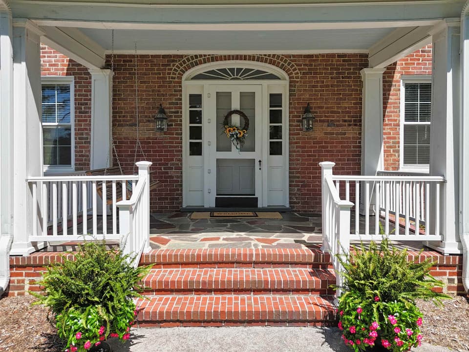 1800 Depot Street NE, photo 5 of 40
