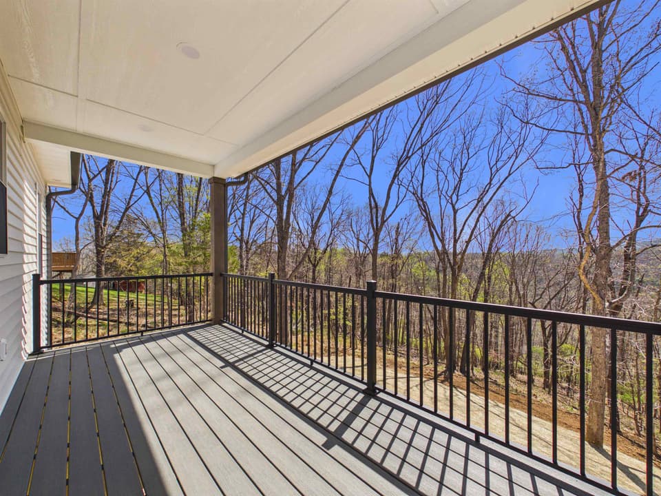 245 Howery Street SE, photo 12 of 40