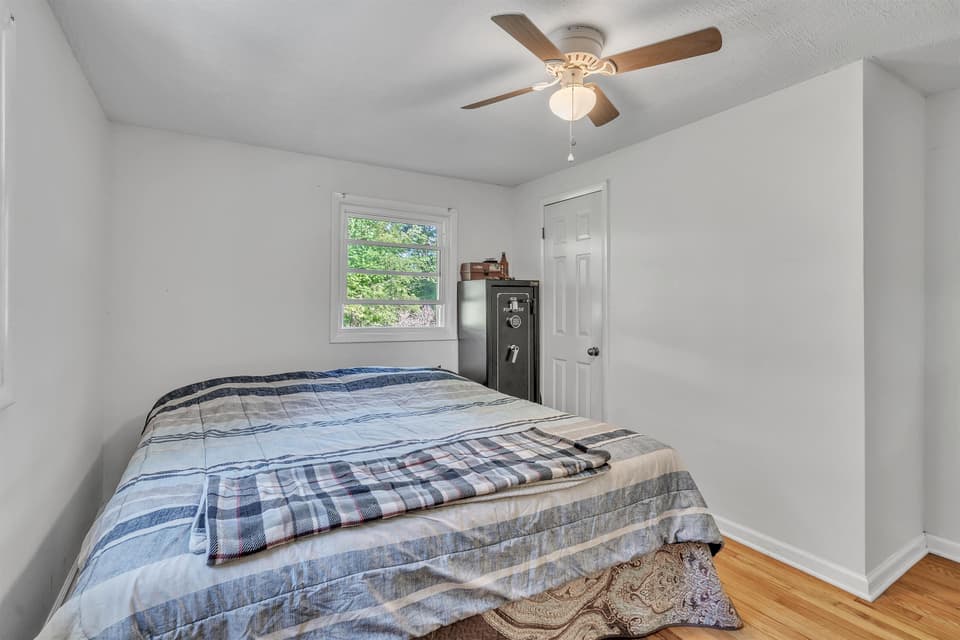 2617 Beech Spring Lane, photo 24 of 40