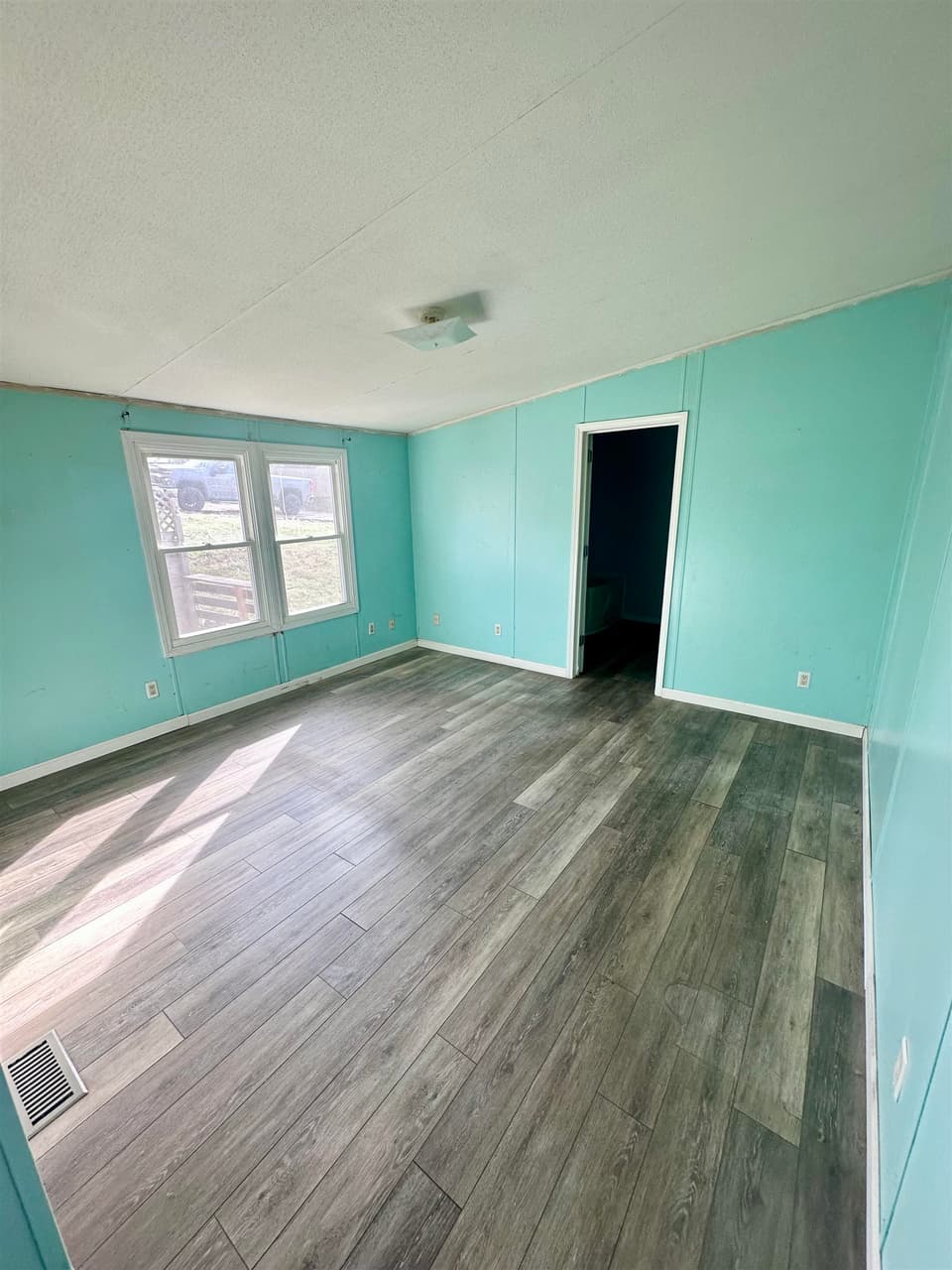 505 North Drive, photo 22 of 23