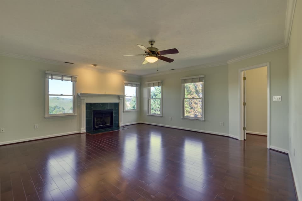 3285 Country Meadow Drive, photo 37 of 40