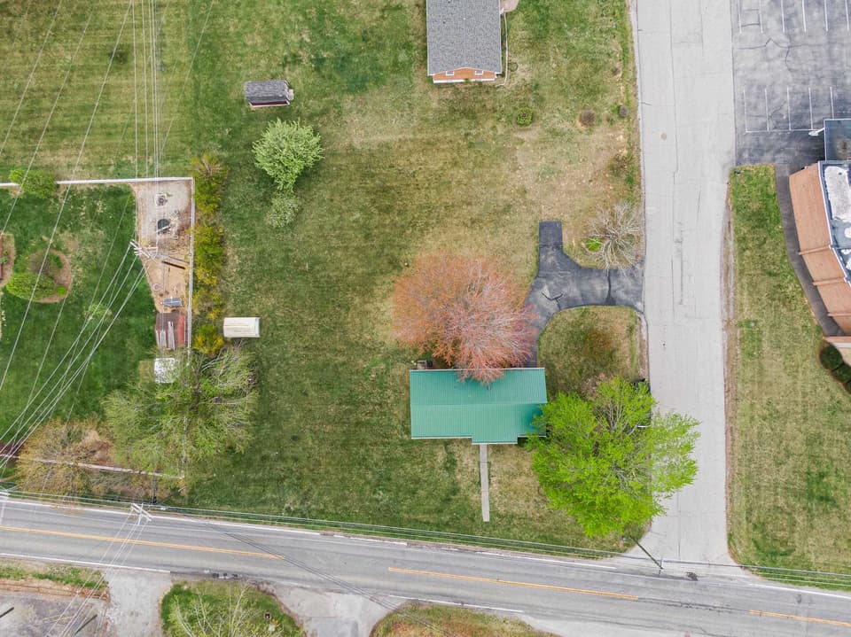 1190 S Franklin Street, photo 3 of 40