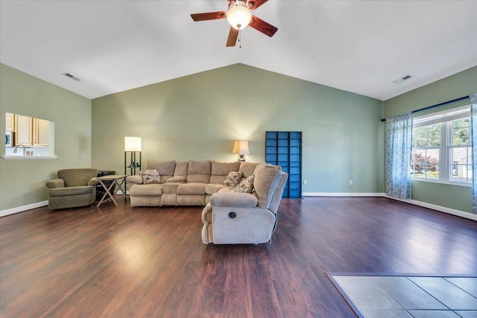 255 Slate Creek Drive NW, photo 3 of 28