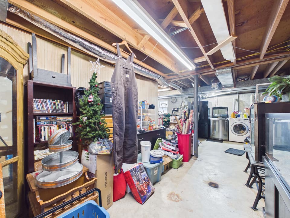 85 Wades Lane, photo 38 of 40