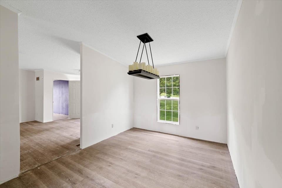 3300 Springview Drive, photo 10 of 30