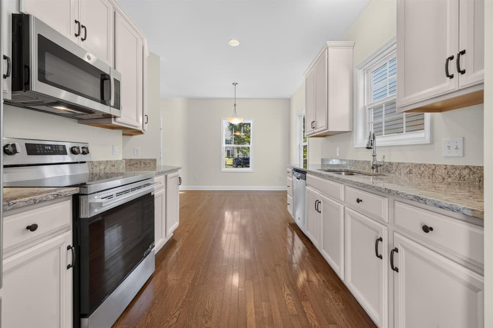 230 Phoenix Boulevard NW, photo 17 of 40