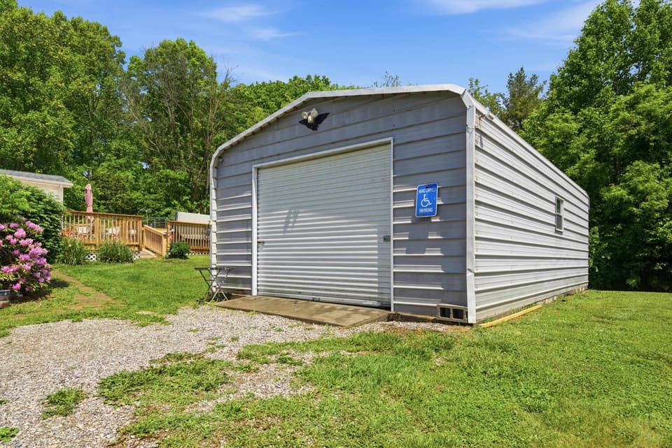 1516 Gunston Road, photo 37 of 40