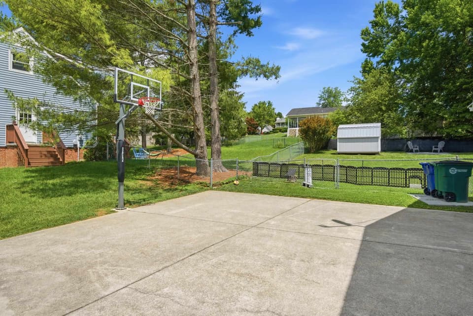 135 Wooden Shoe Court NW, photo 6 of 40