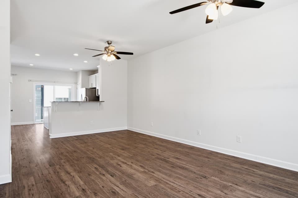 300 Hamilton Avenue NW, photo 14 of 40