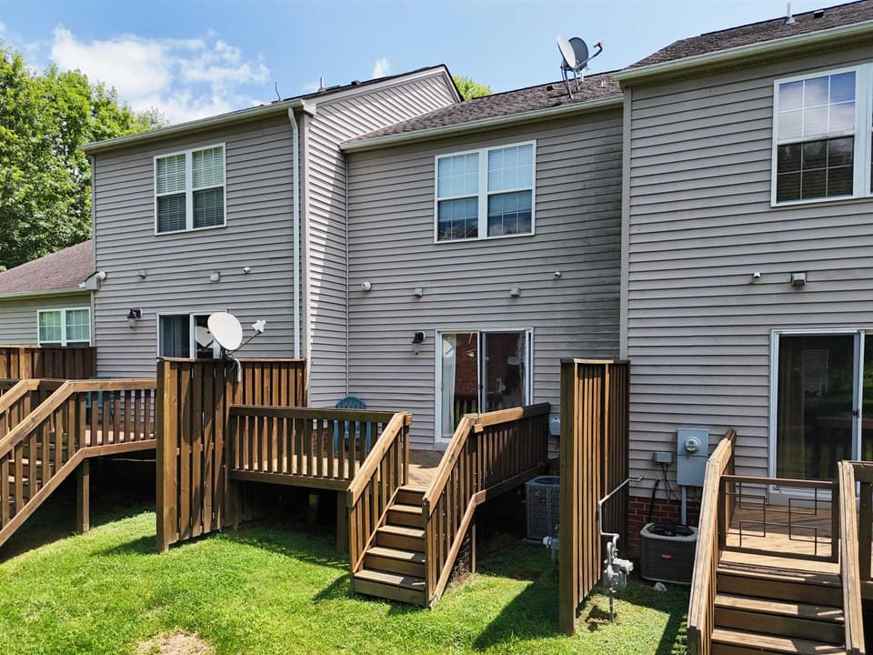 130 Blue Leaf Drive, photo 25 of 32