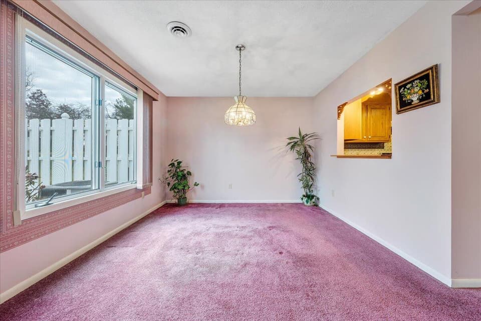 90 Patricia Lane NE, photo 12 of 38