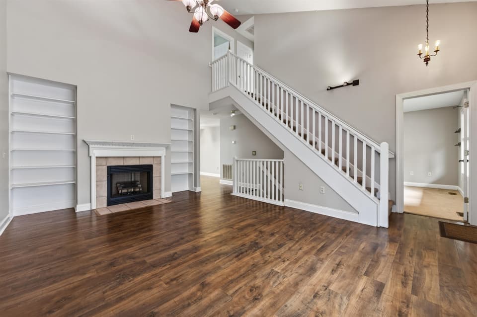 535 Gold Leaf Drive, photo 10 of 40
