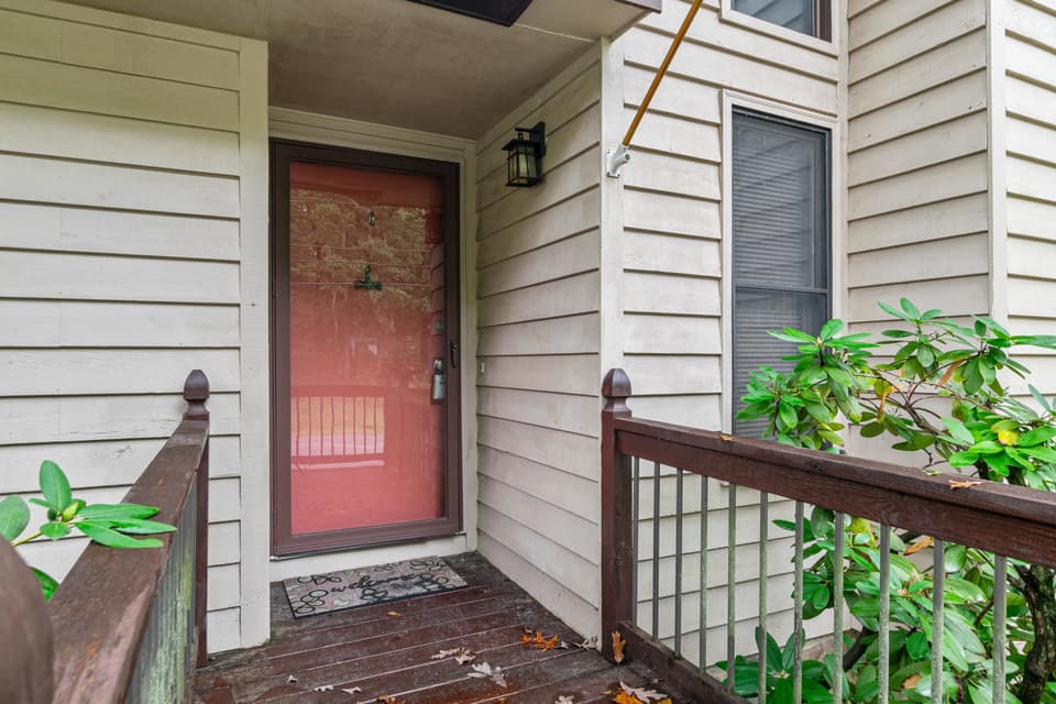 1155 Hans Meadow Road, photo 3 of 34