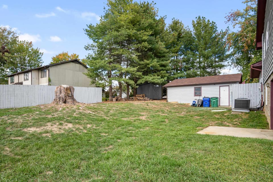 520 Hemlock Street, photo 36 of 40