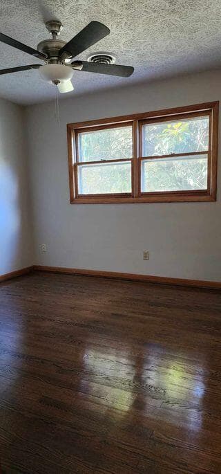 400 Turpin Walk, photo 12 of 20
