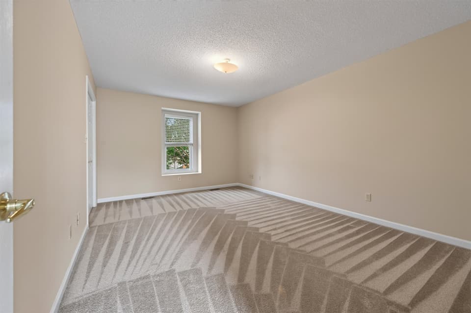 220 Darci Drive SE, photo 32 of 40