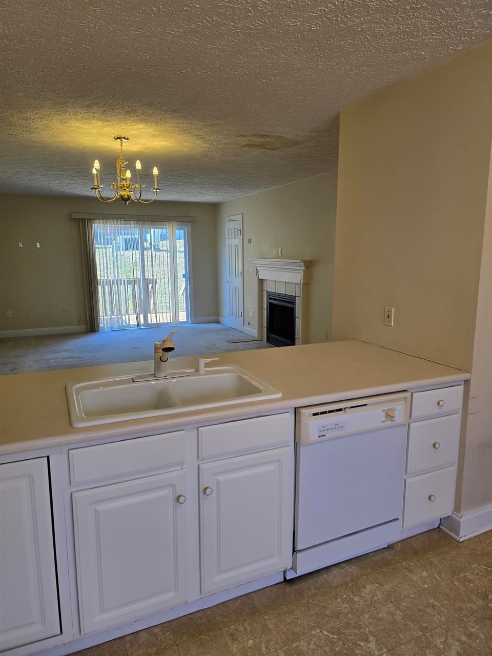 1290 Orange Leaf Court, photo 3 of 23