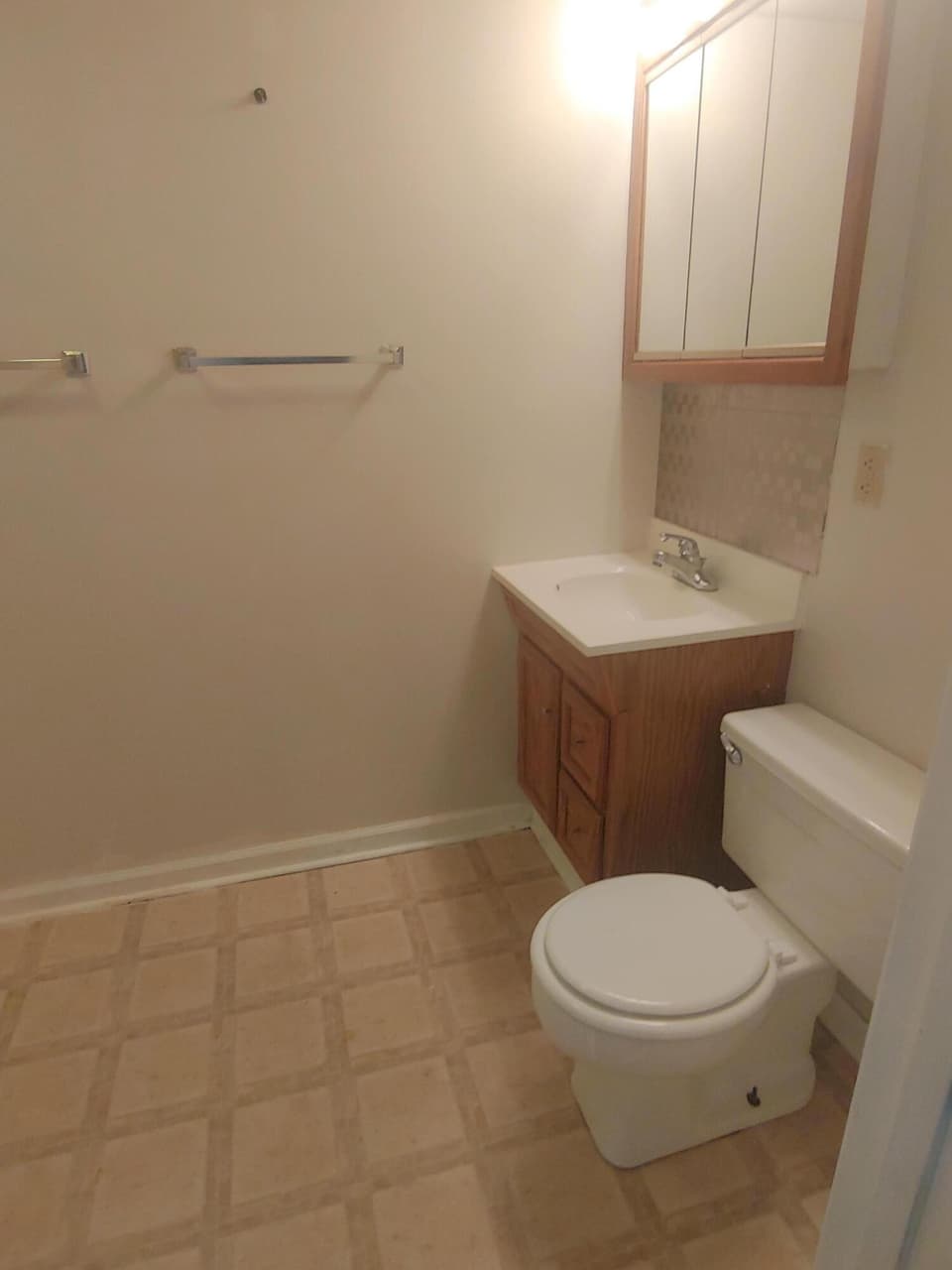 3875 Roanoke St, photo 39 of 40